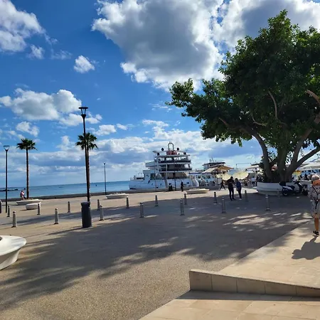Pasithea Seaview